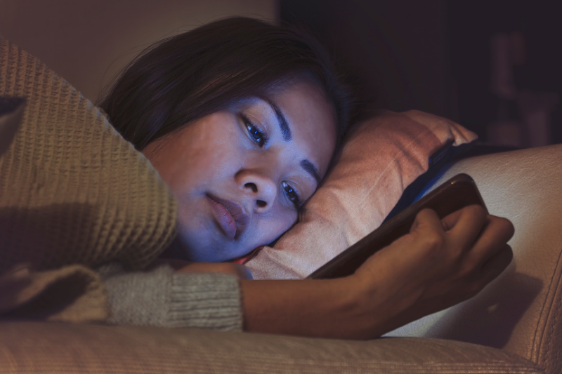 thói quen gây mất ngủ vào ban đêm