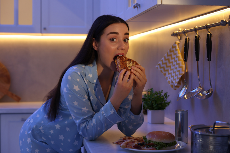 thói quen xấu ảnh hưởng tới chất lượng giấc ngủ